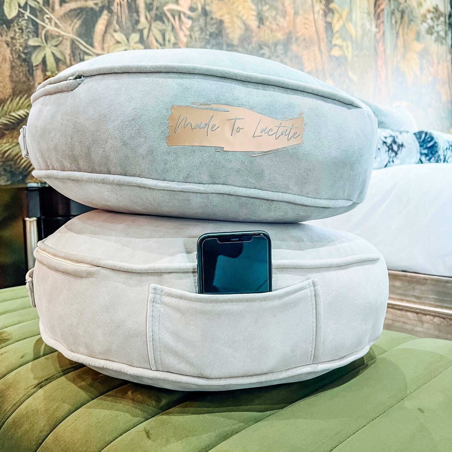 Hypoallergenic Feeding Pillow - Stunning Nude