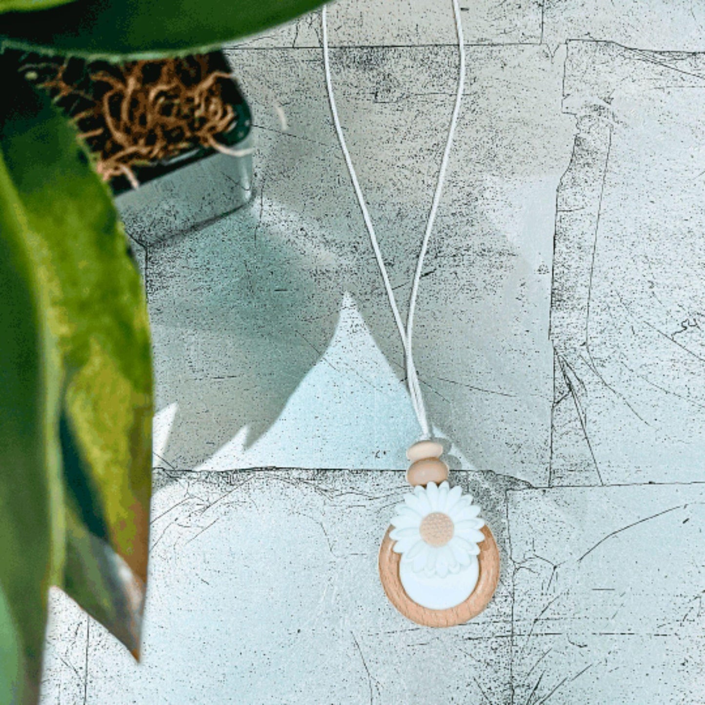 Breastfeeding Necklace - White Flower