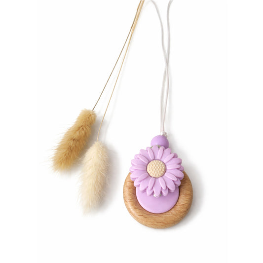 Daisy Flower Breastfeeding Necklace